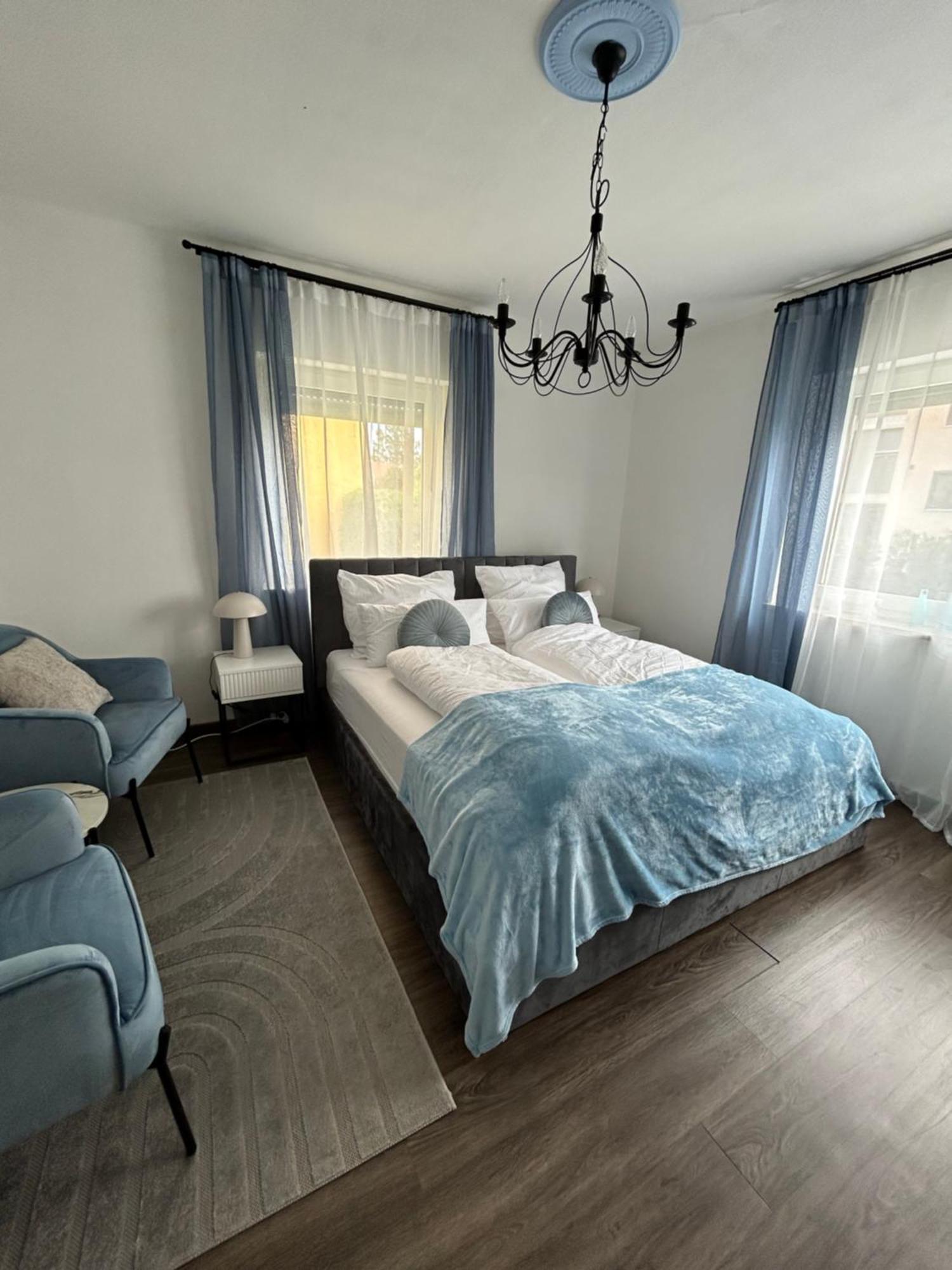 Mintara Apartment Charme Der Stadt Parkplatz Netflix Und Sky Lichtenfels  Kültér fotó