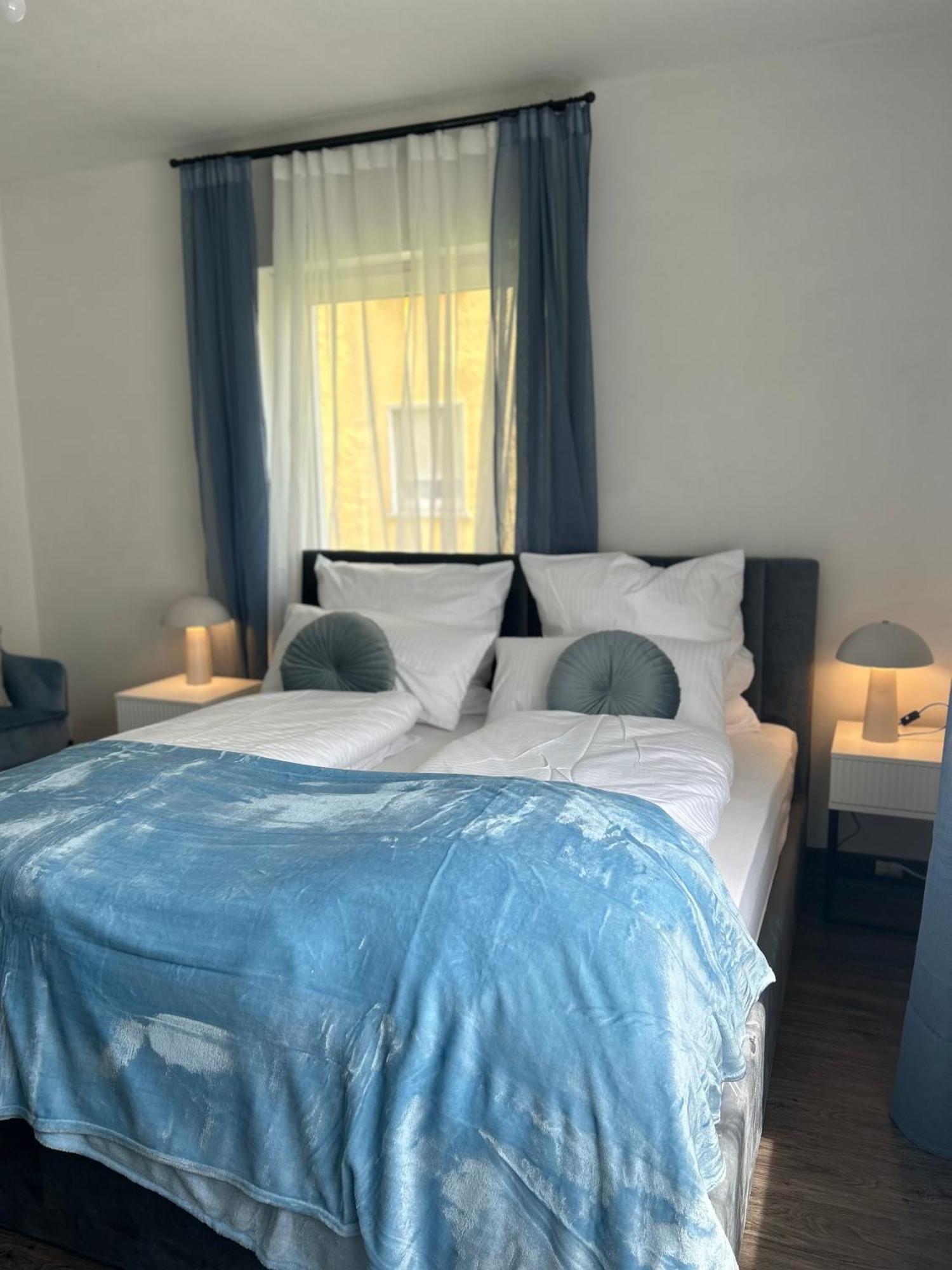 Mintara Apartment Charme Der Stadt Parkplatz Netflix Und Sky Lichtenfels  Kültér fotó